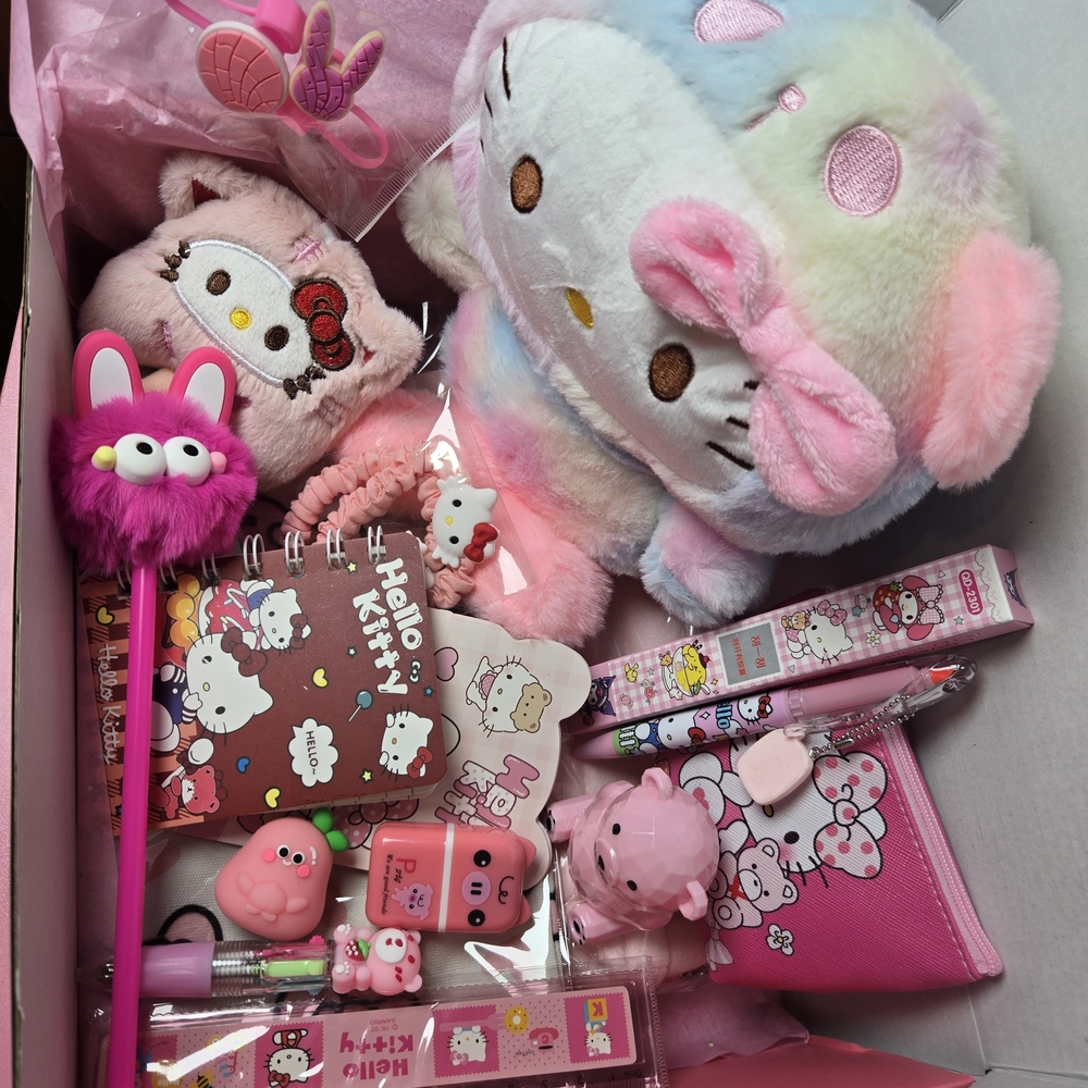 HK Gift Box Bundle